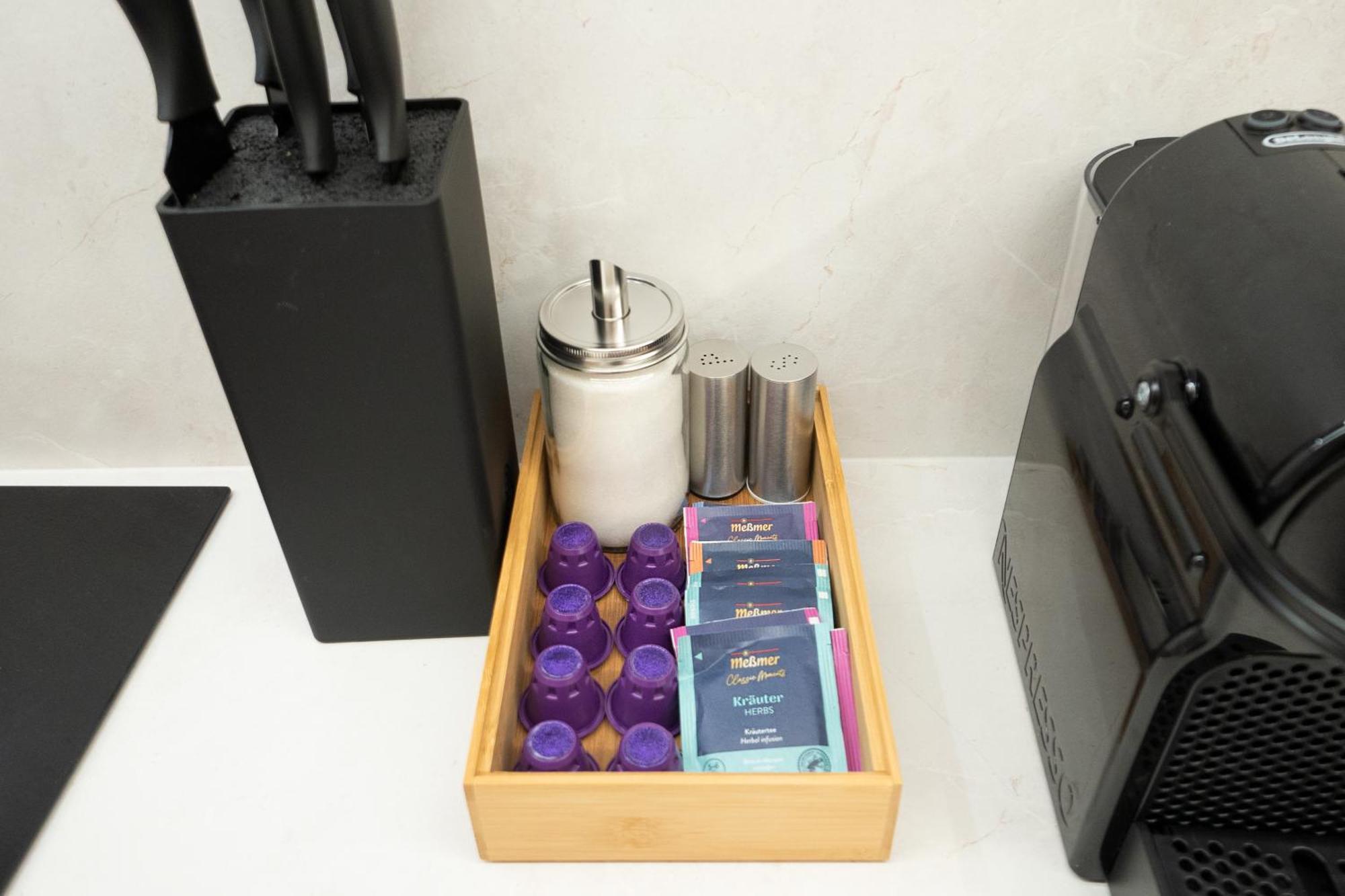 Chic & Cozy 104m2 Flat, Walk To Attractions Apartment Wien
