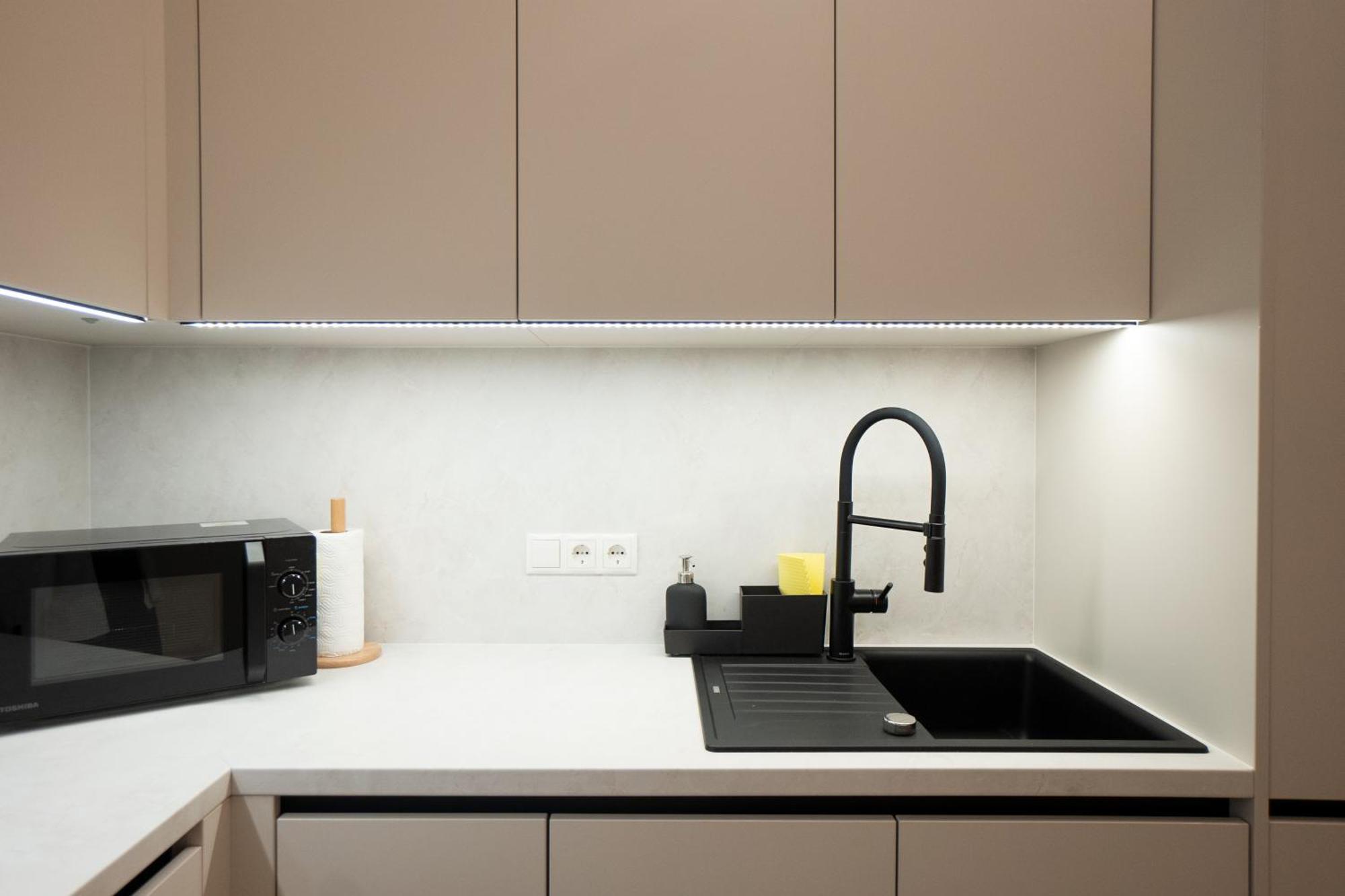 Chic & Cozy 104m2 Flat, Walk To Attractions Apartment Wien